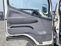 三菱ふそうキャンター平ボディ小型（2t・3t）[写真27]