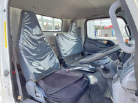 三菱ふそうキャンター平ボディ小型（2t・3t）[写真32]