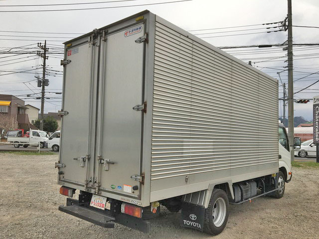 トヨタダイナアルミバン小型（2t・3t）[写真02]