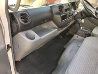 トヨタダイナアルミバン小型（2t・3t）[写真33]