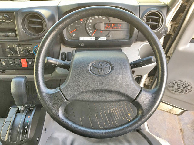 トヨタダイナアルミバン小型（2t・3t）[写真37]