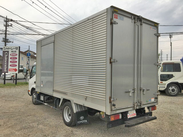 トヨタダイナアルミバン小型（2t・3t）[写真04]
