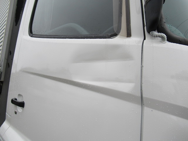 日野プロフィアアルミウイング大型（10t）[写真20]