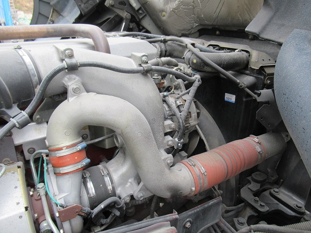 日野プロフィアアルミウイング大型（10t）[写真34]