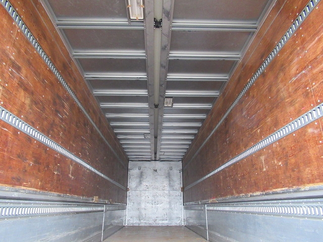 日野プロフィアアルミウイング大型（10t）[写真09]