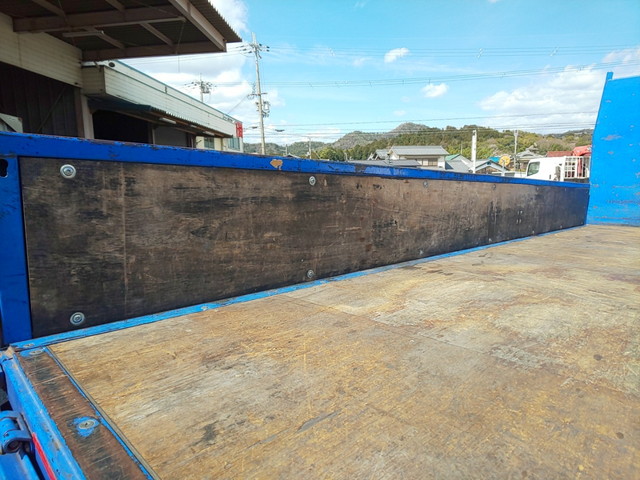 マツダタイタン平ボディ小型（2t・3t）[写真11]