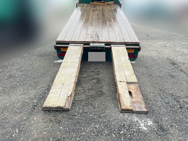 いすゞフォワードセルフローダー中型（4t）[写真12]