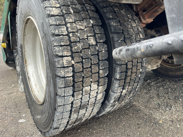 いすゞフォワードセルフローダー中型（4t）[写真22]