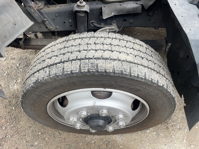 UDトラックスコンドルセルフクレーン4段増トン（6t・8t）[写真15]