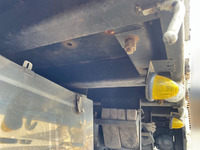 UDトラックスコンドルセルフクレーン4段増トン（6t・8t）[写真18]