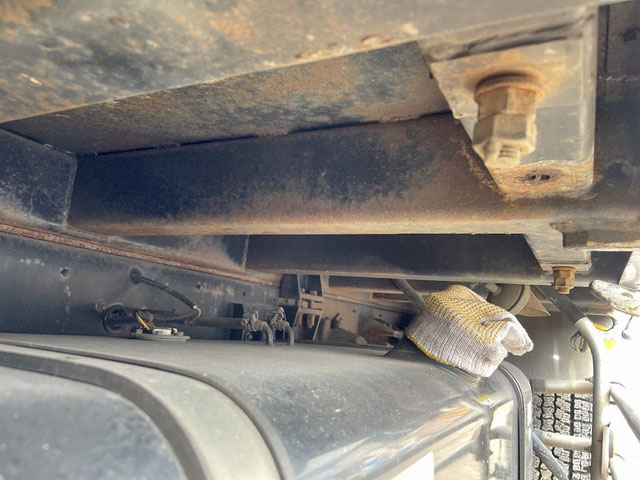 UDトラックスコンドルセルフクレーン4段増トン（6t・8t）[写真19]