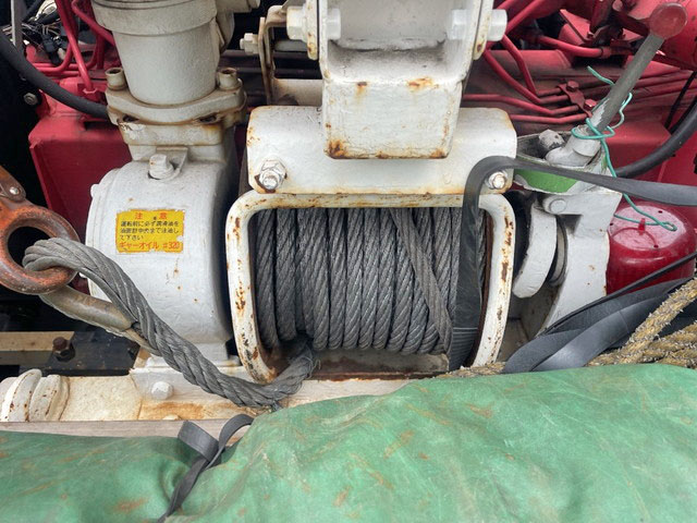 UDトラックスコンドルセルフクレーン4段増トン（6t・8t）[写真06]