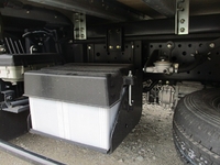 いすゞエルフアルミバン小型（2t・3t）[写真10]