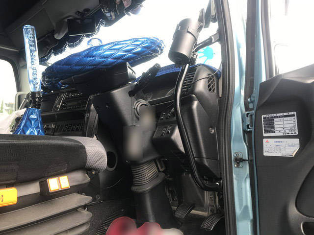 日野プロフィアアームロール大型（10t）[写真21]