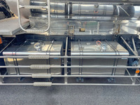 UDトラックスクオンタンク車（タンクローリー）大型（10t）[写真19]