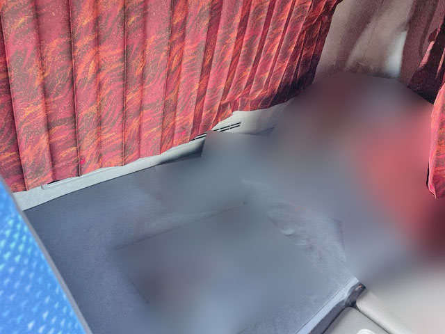 UDトラックスクオンタンク車（タンクローリー）大型（10t）[写真34]