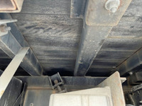 UDトラックスクオンアルミブロック大型（10t）[写真11]