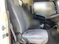 いすゞエルフ平ボディ小型（2t・3t）[写真17]