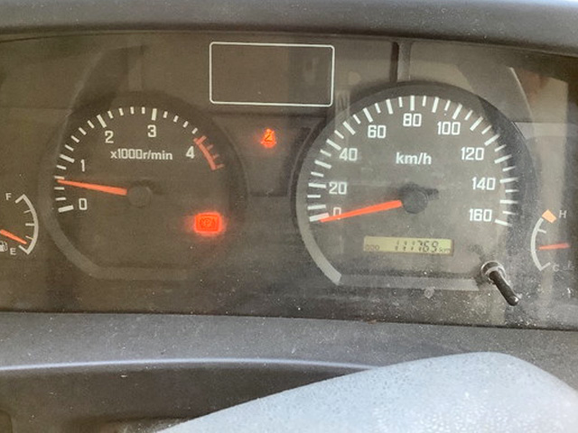 いすゞエルフ平ボディ小型（2t・3t）[写真20]