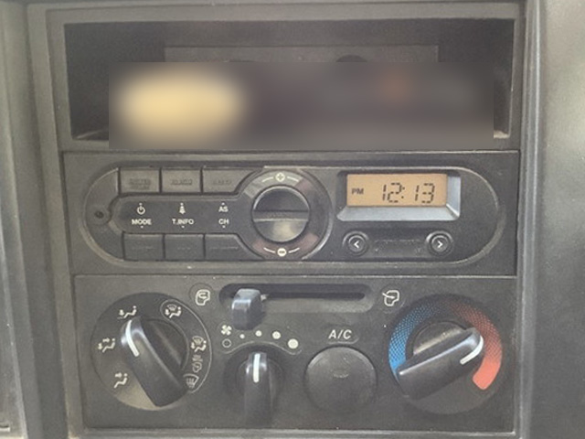 いすゞエルフ平ボディ小型（2t・3t）[写真25]