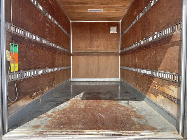 日産アトラスアルミバン小型（2t・3t）[写真12]