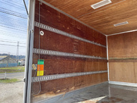 日産アトラスアルミバン小型（2t・3t）[写真15]