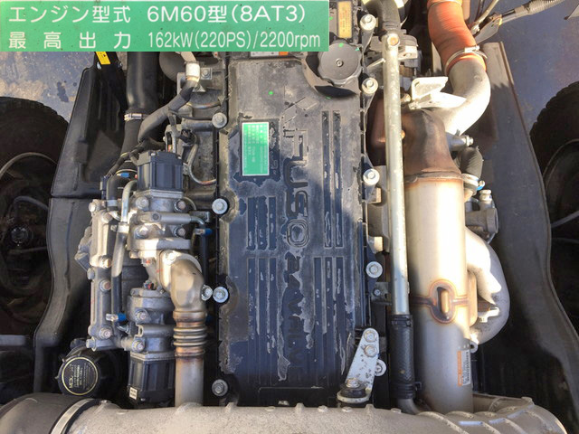 三菱ふそうファイタークレーン5段中型（4t）[写真28]