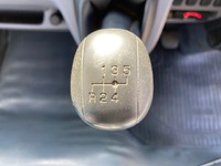 三菱ふそうキャンター平ボディ小型（2t・3t）[写真10]