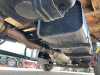 三菱ふそうキャンター平ボディ小型（2t・3t）[写真24]