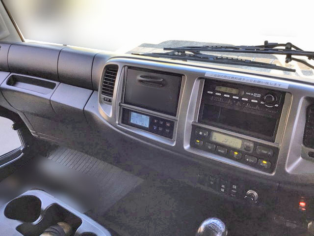 日野レンジャー冷凍車（冷蔵車）中型（4t）[写真38]