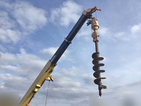 いすゞエルフ穴掘建柱車小型（2t・3t）[写真10]