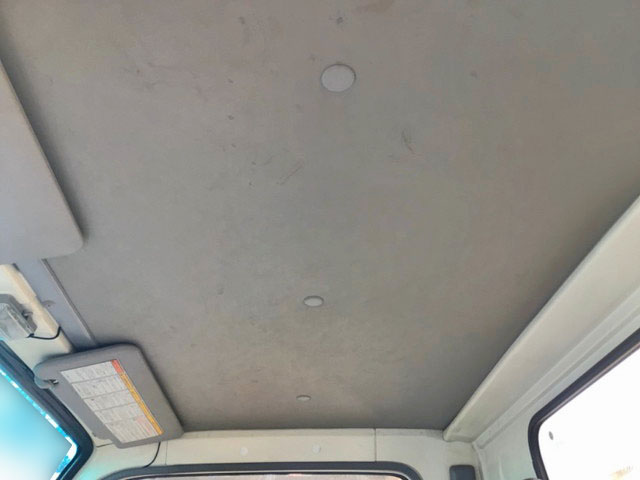 いすゞエルフ穴掘建柱車小型（2t・3t）[写真27]