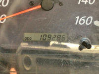 いすゞエルフ穴掘建柱車小型（2t・3t）[写真31]