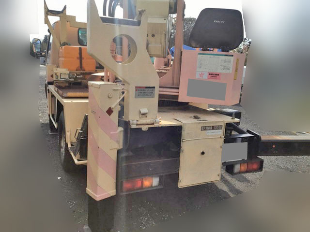 いすゞエルフ穴掘建柱車小型（2t・3t）[写真04]