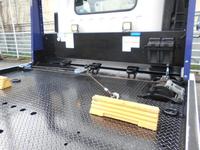 いすゞエルフセーフティローダー小型（2t・3t）[写真10]