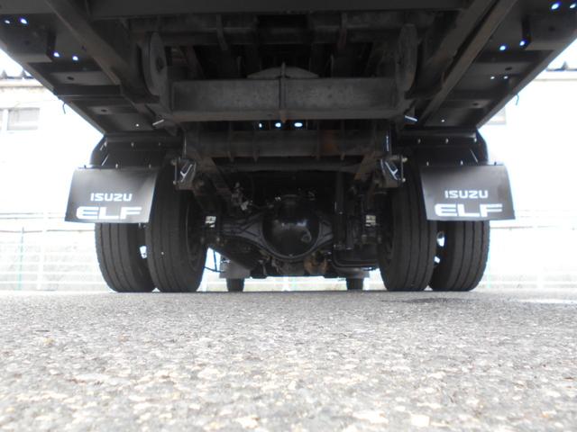 いすゞエルフセーフティローダー小型（2t・3t）[写真22]