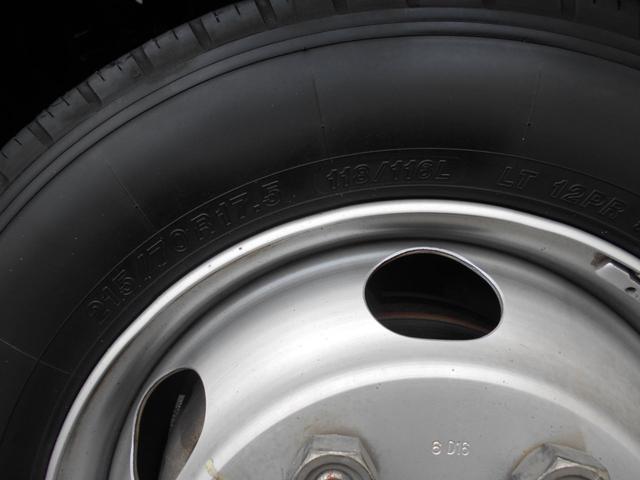 いすゞエルフセーフティローダー小型（2t・3t）[写真25]