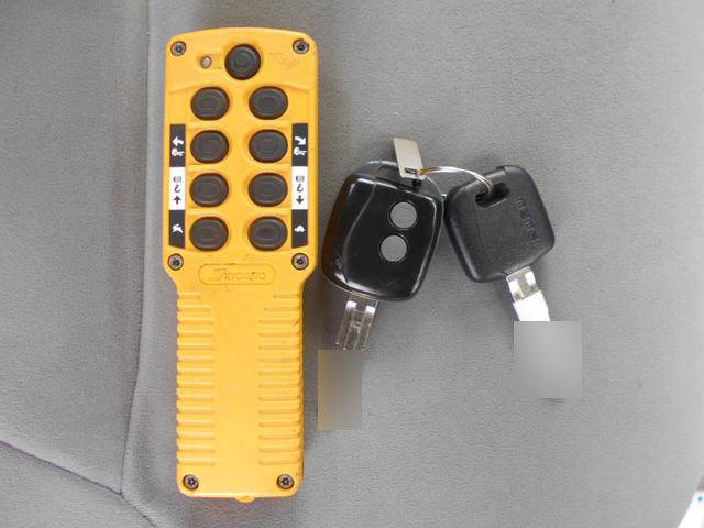 いすゞエルフセーフティローダー小型（2t・3t）[写真37]