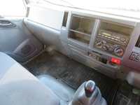 いすゞエルフアルミウイング小型（2t・3t）[写真13]