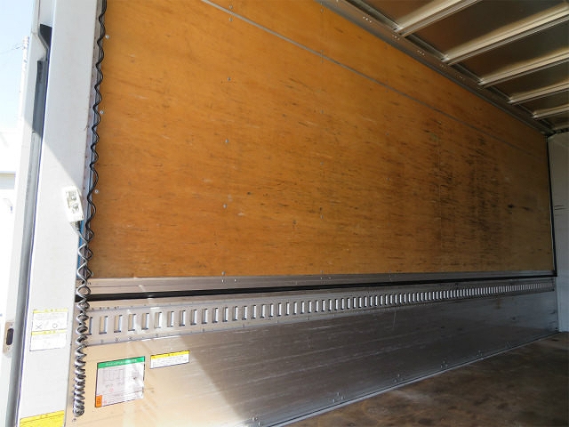 いすゞエルフアルミウイング小型（2t・3t）[写真20]