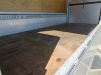 いすゞエルフアルミウイング小型（2t・3t）[写真22]