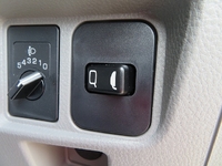 三菱ふそうキャンタークレーン6段小型（2t・3t）[写真18]