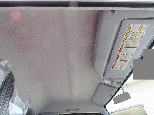 三菱ふそうキャンタークレーン6段小型（2t・3t）[写真20]