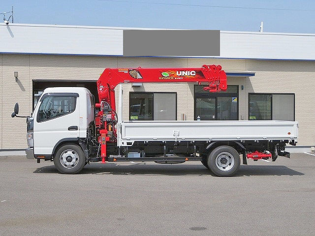 三菱ふそうキャンタークレーン6段小型（2t・3t）[写真03]