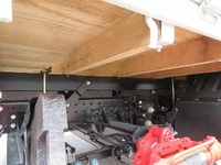 三菱ふそうキャンタークレーン6段小型（2t・3t）[写真38]