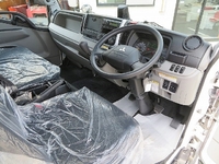 三菱ふそうキャンタークレーン6段小型（2t・3t）[写真09]