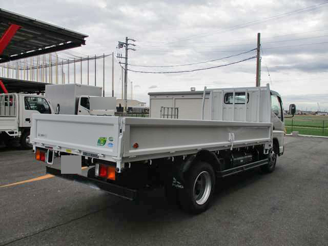 三菱ふそうキャンター平ボディ小型（2t・3t）[写真02]