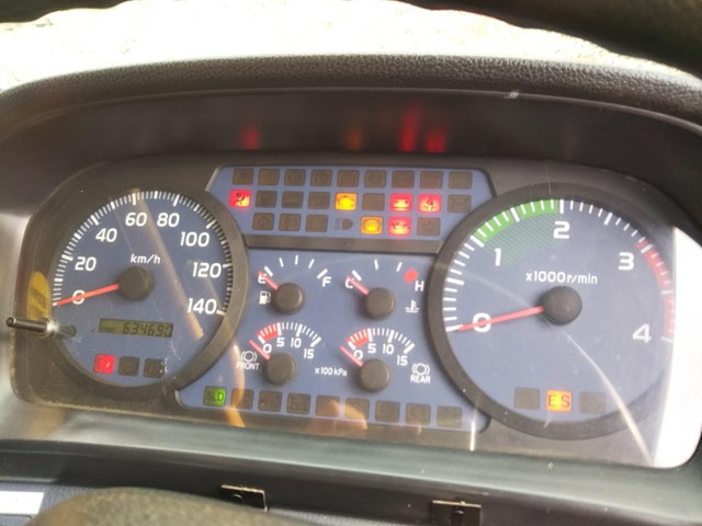 日野レンジャーセーフティローダー増トン（6t・8t）[写真25]