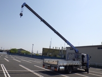 三菱ふそうファイターセルフクレーン4段増トン（6t・8t）[写真02]