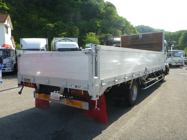 いすゞフォワードアルミブロック中型（4t）[写真02]